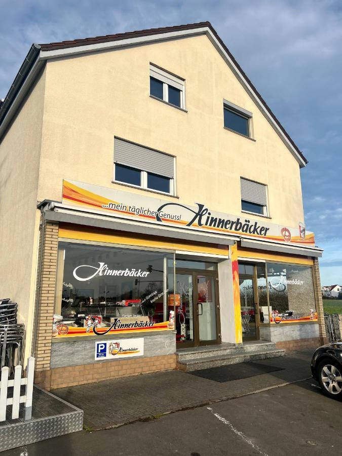 Traumhafte Kurstadt Apartment Moderne 2Zkb Balkon Pkw Stellplatz Bad Nauheim Luaran gambar
