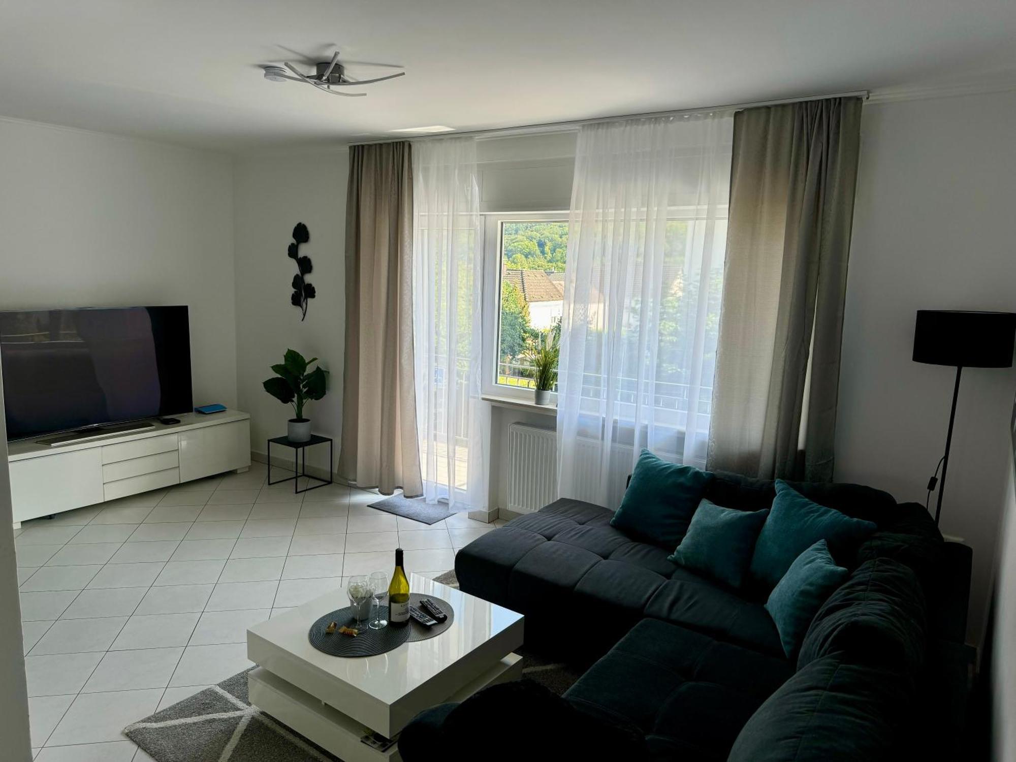 Traumhafte Kurstadt Apartment Moderne 2Zkb Balkon Pkw Stellplatz Bad Nauheim Luaran gambar