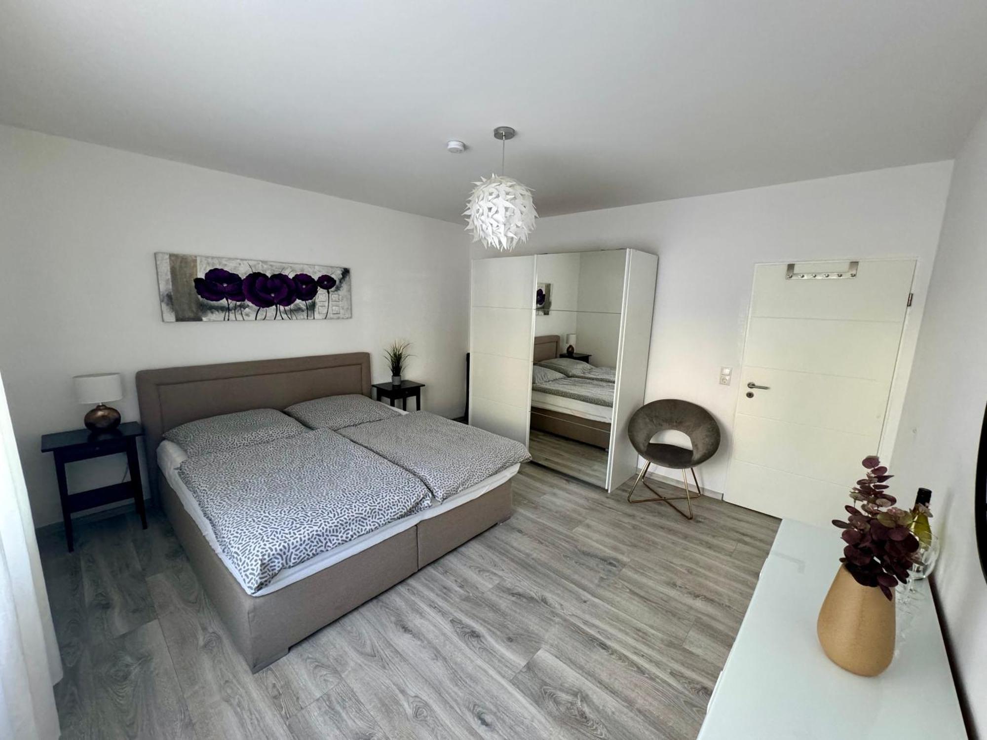 Traumhafte Kurstadt Apartment Moderne 2Zkb Balkon Pkw Stellplatz Bad Nauheim Luaran gambar